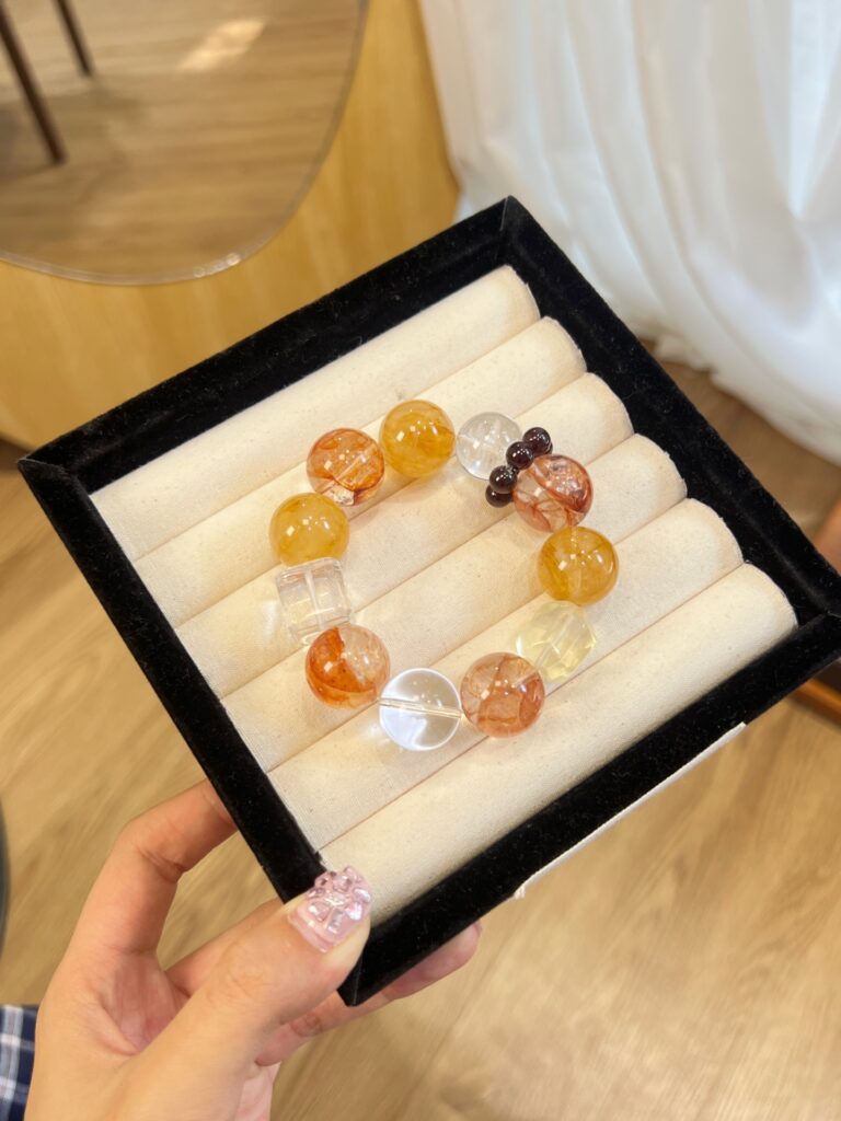 east rise|solar plexus chakra vitalizing|negative energy dispelling|vitality & luck boost|purple auspicious blessing|warm sunny texture|multi crystal energy interweaving|positive fortune empowerment