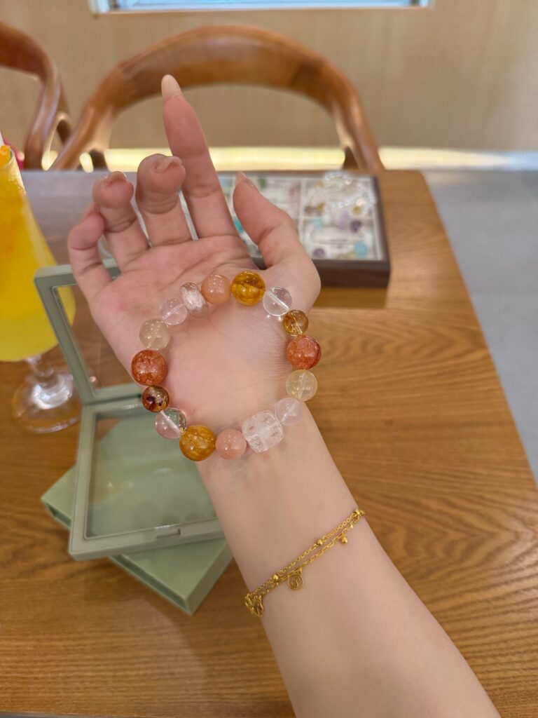 gathering moments|warm energy linger｜cheer the mood｜energy blend｜soft aura boost｜blessings accompany